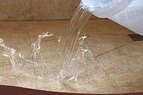连城漏水维修 免砸砖防水材料该如何施工